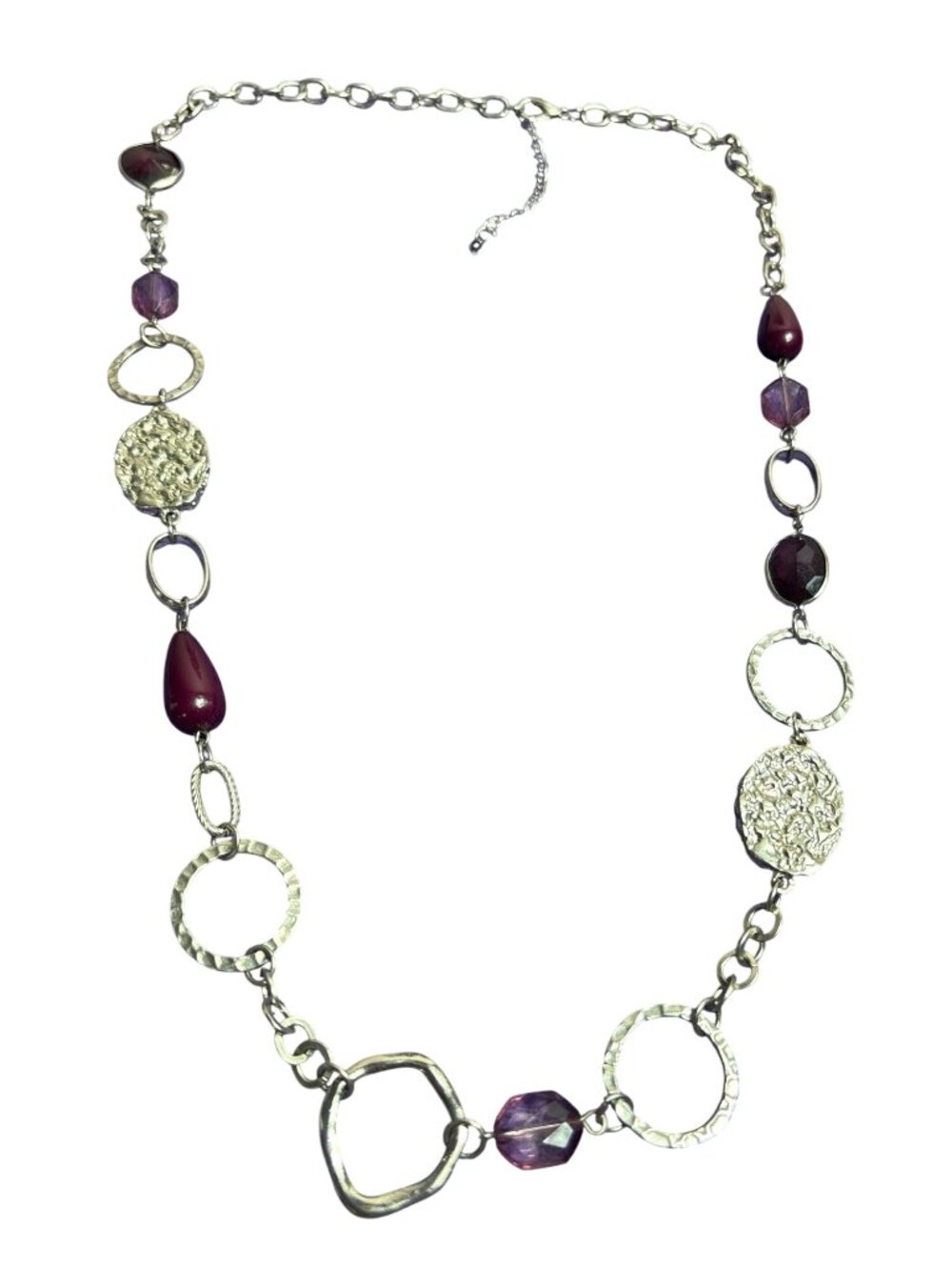 Vintage Y2K Silvertone Metal Purple Plastic Beaded Chain Necklace Hammered
